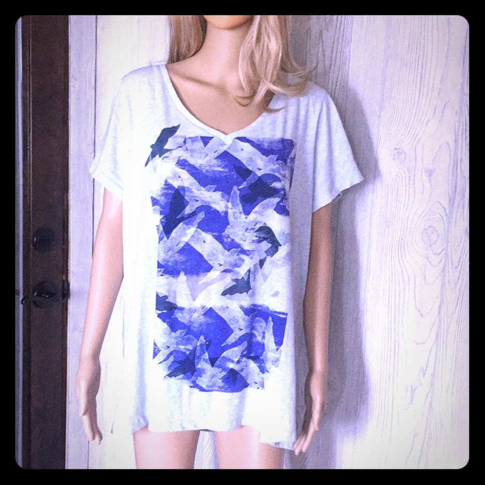 Ladies plus size Tee shirt